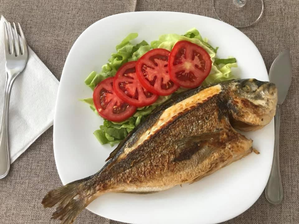 Casa Pescarilor 호텔 Lunca  외부 사진